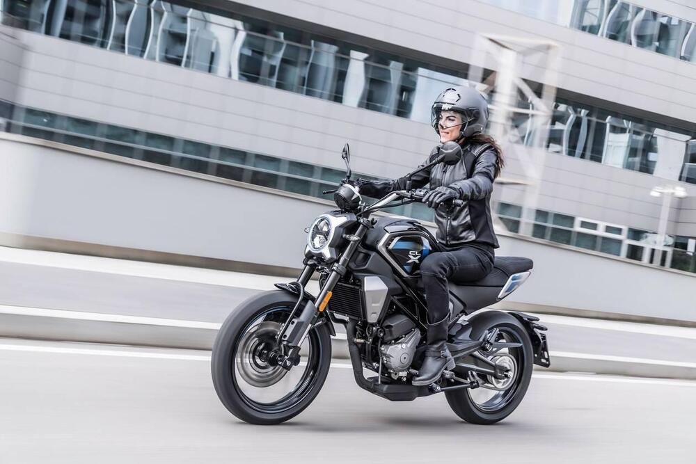 CFMOTO 300CL-X Heritage (2023 - 25)