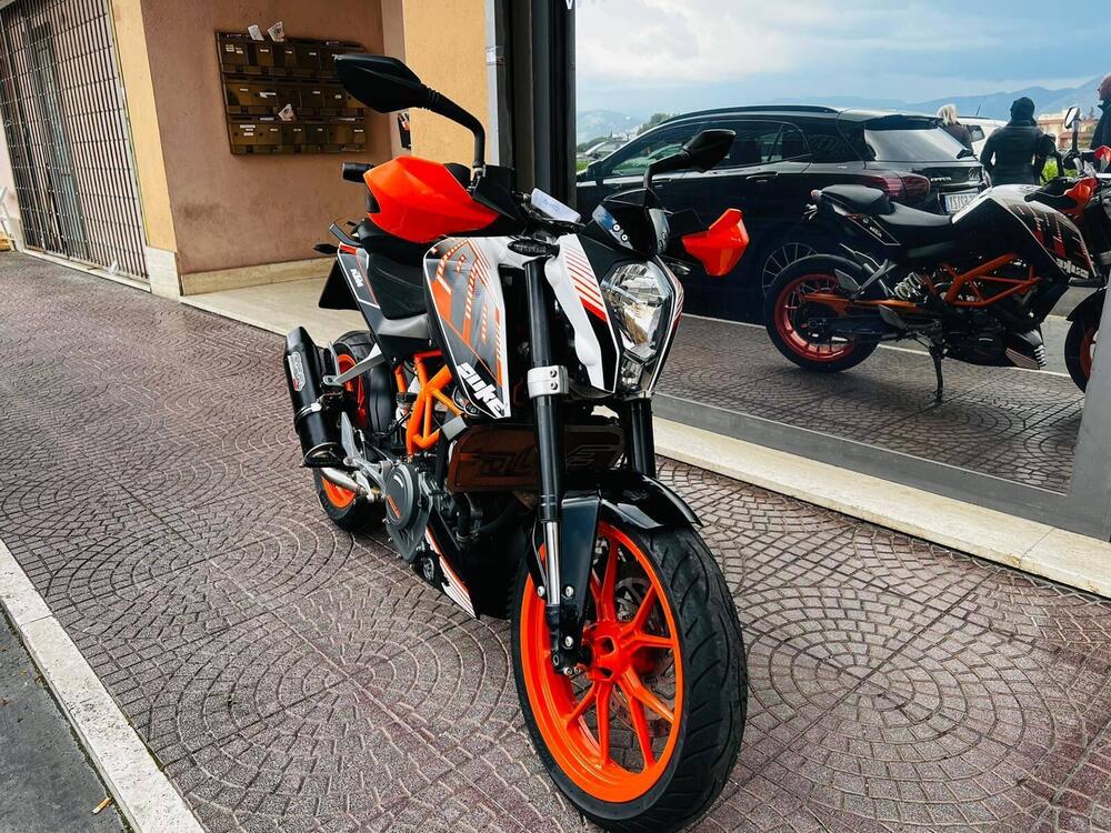 KTM 390 Duke ABS (2012 - 16) (2)