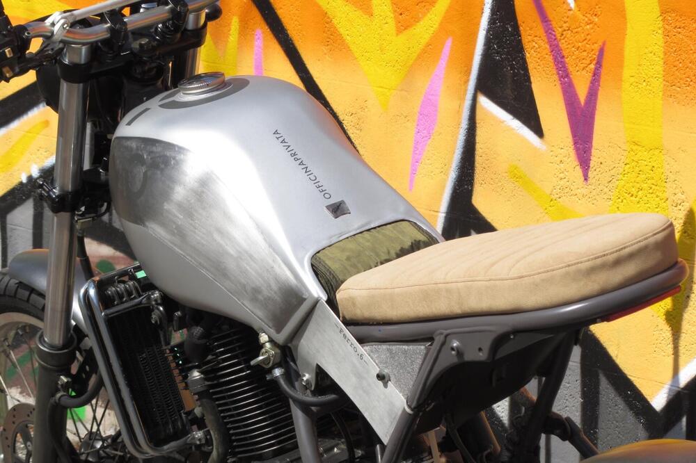 Suzuki DR 650 R (1990 - 91) (6)