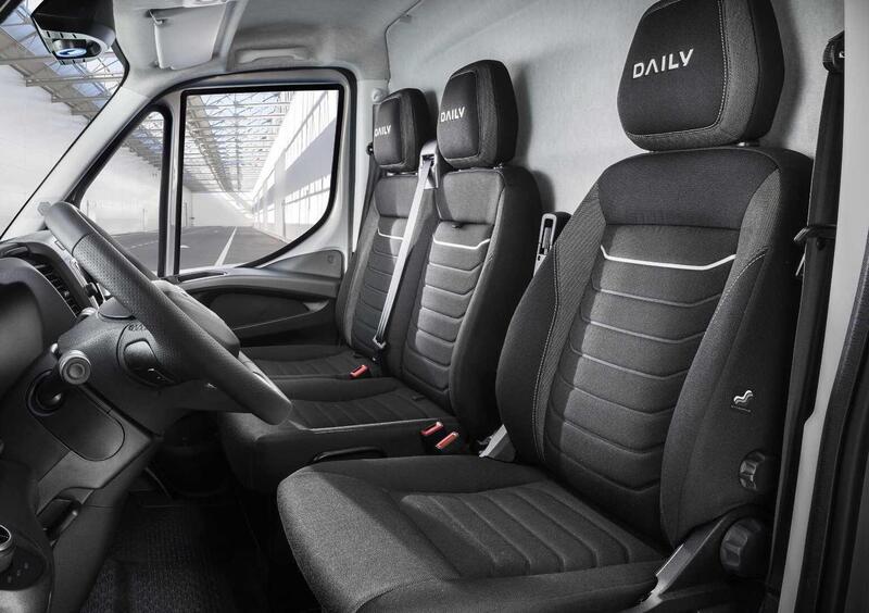 Iveco eDaily Telaio (2023-23) (19)