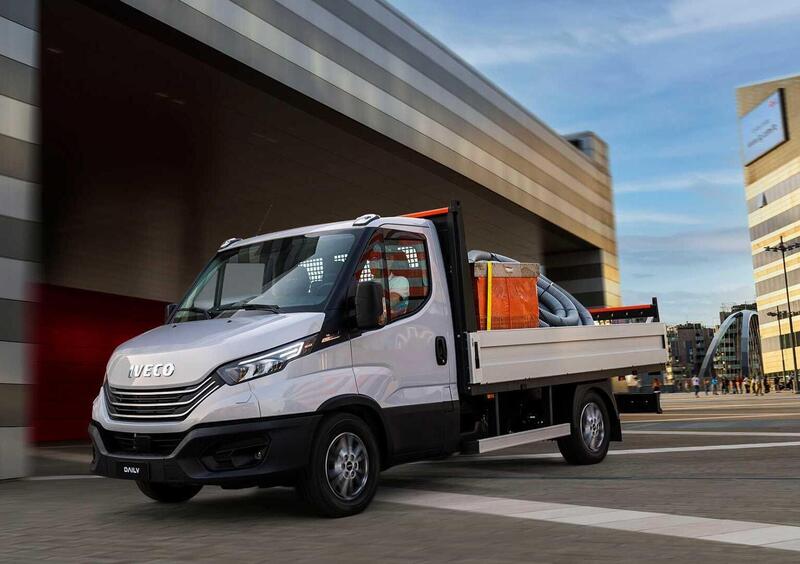 Iveco eDaily Telaio (2023-23) (8)