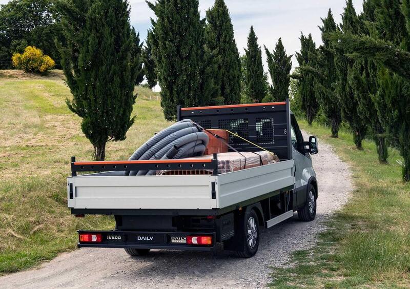 Iveco eDaily Telaio (2023-23) (10)