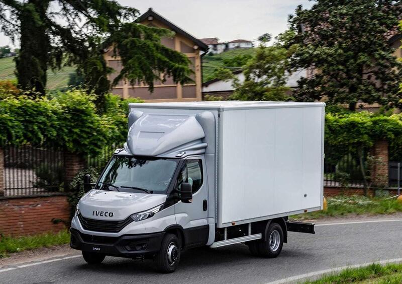 Iveco eDaily Telaio (2023-23) (14)