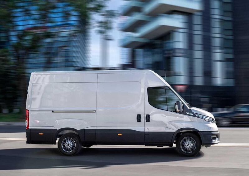 Iveco eDaily Furgone (2023-->>) (6)