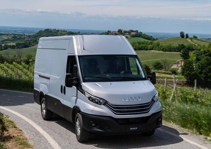 Iveco eDaily Furgone (2023-->>) (9)