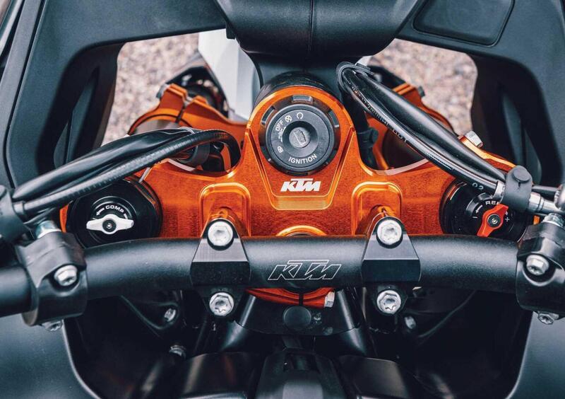 KTM 890 SMT 890 SMT (2023 - 26) (16)