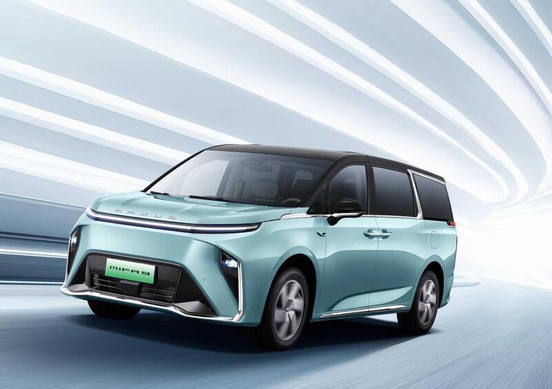 Maxus MIFA 9 (2023-23) (2)
