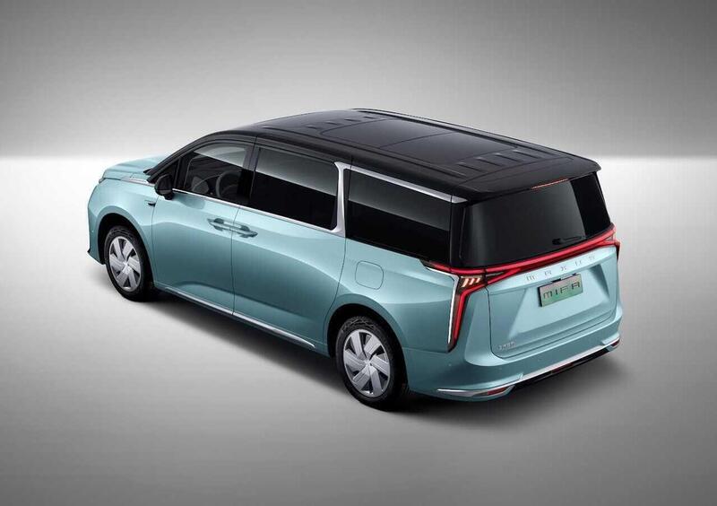 Maxus MIFA 9 (2023-23) (7)