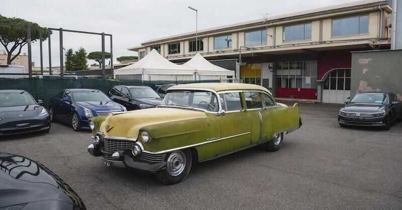 La Cadillac di Tot&ograve; va all&#039;asta: principesca, V8 e lunga sei metri