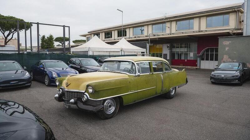 La Cadillac di Tot&ograve; va all&#039;asta: principesca, V8 e lunga sei metri