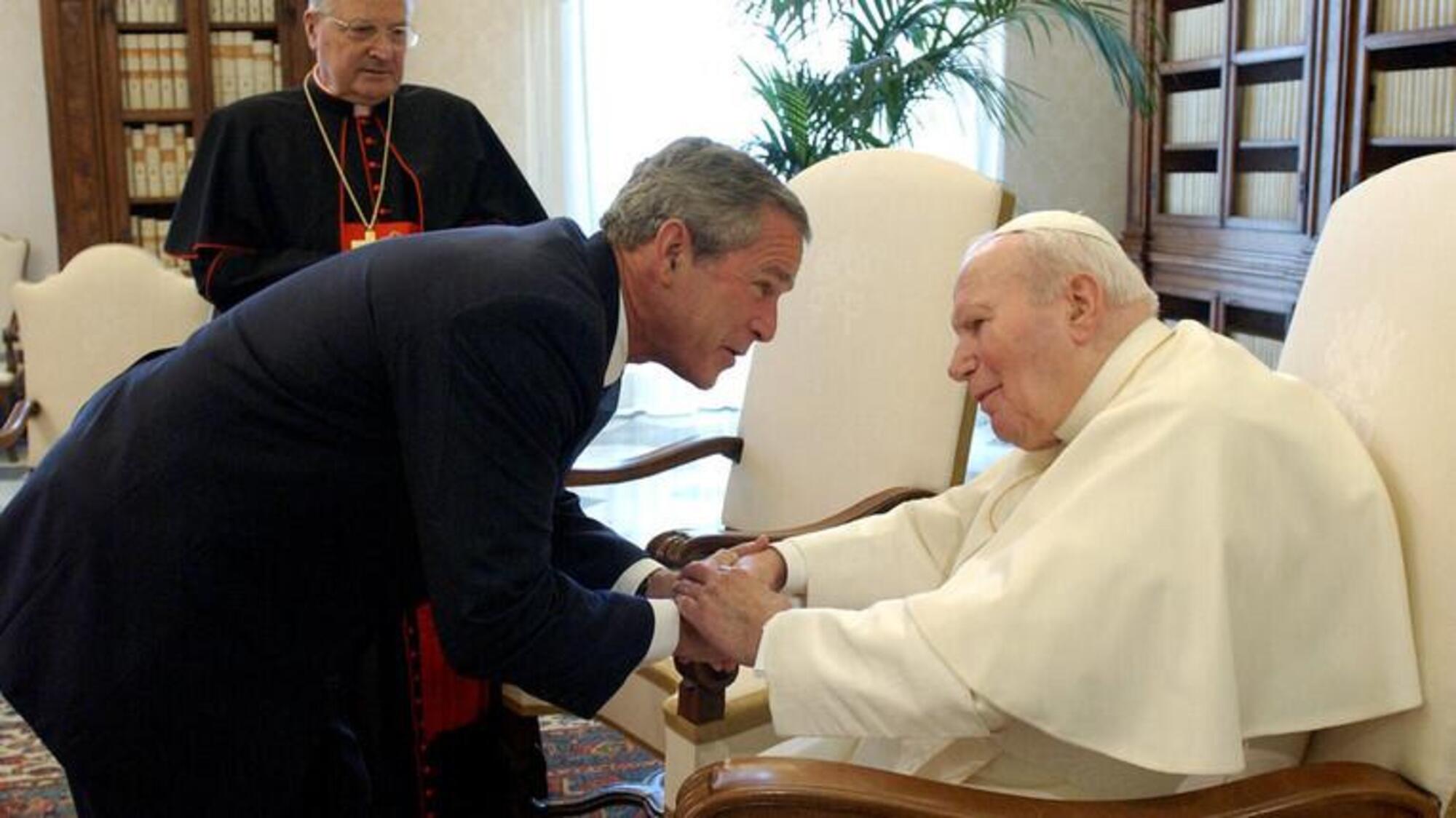 Papa Giovanni Paolo II e George Bush