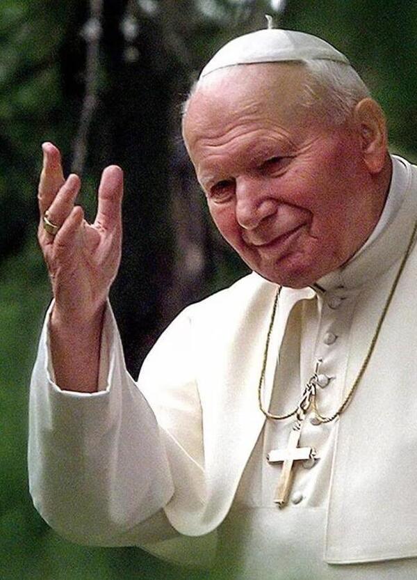 Wojtyła e il presunto silenzio su Emanuela Orlandi? Ecco quello che Bush chiese al papa...