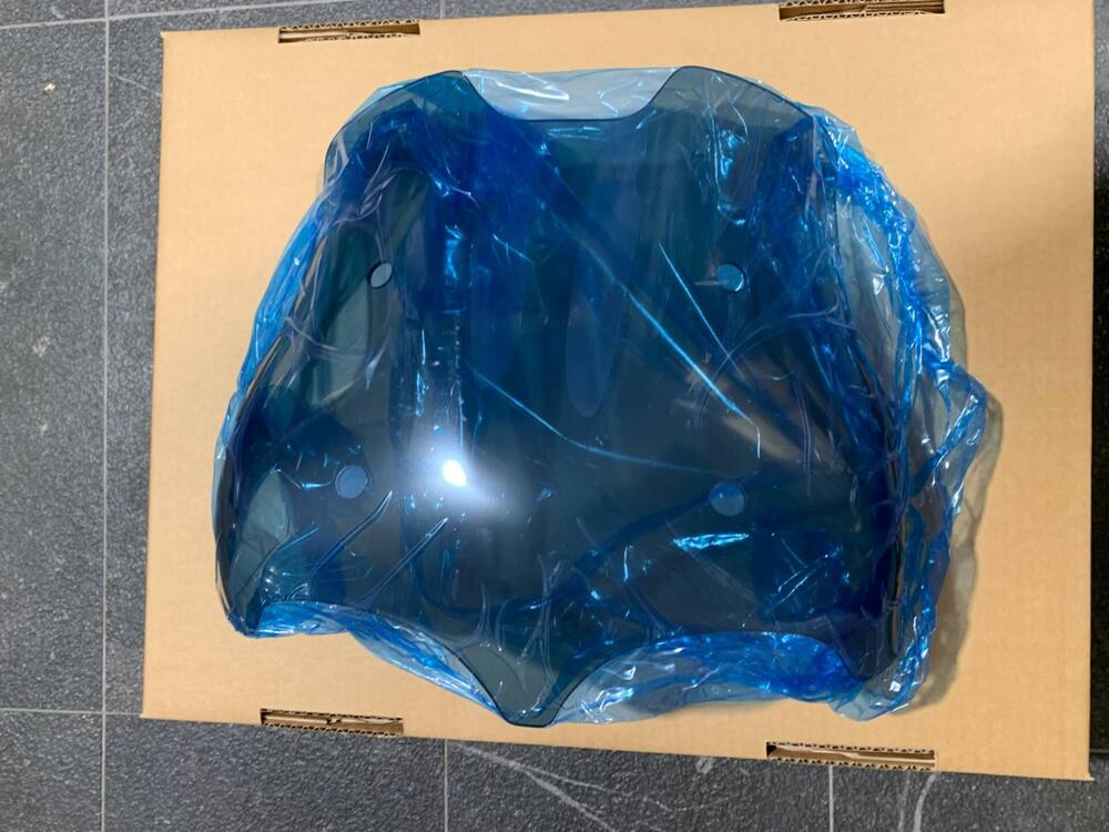 Cupolino basso V85TT Moto Guzzi (2)