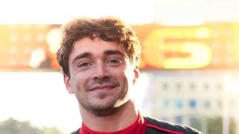 F1, GP Azerbaijan 2023. La pole riporta il sereno, Leclerc: &ldquo;Amo la Ferrari&rdquo;