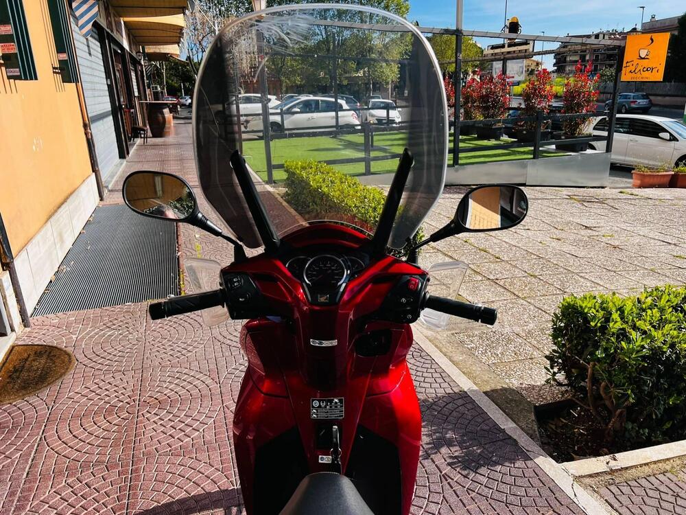 Honda SH 300 i ABS (2016 - 20) (13)