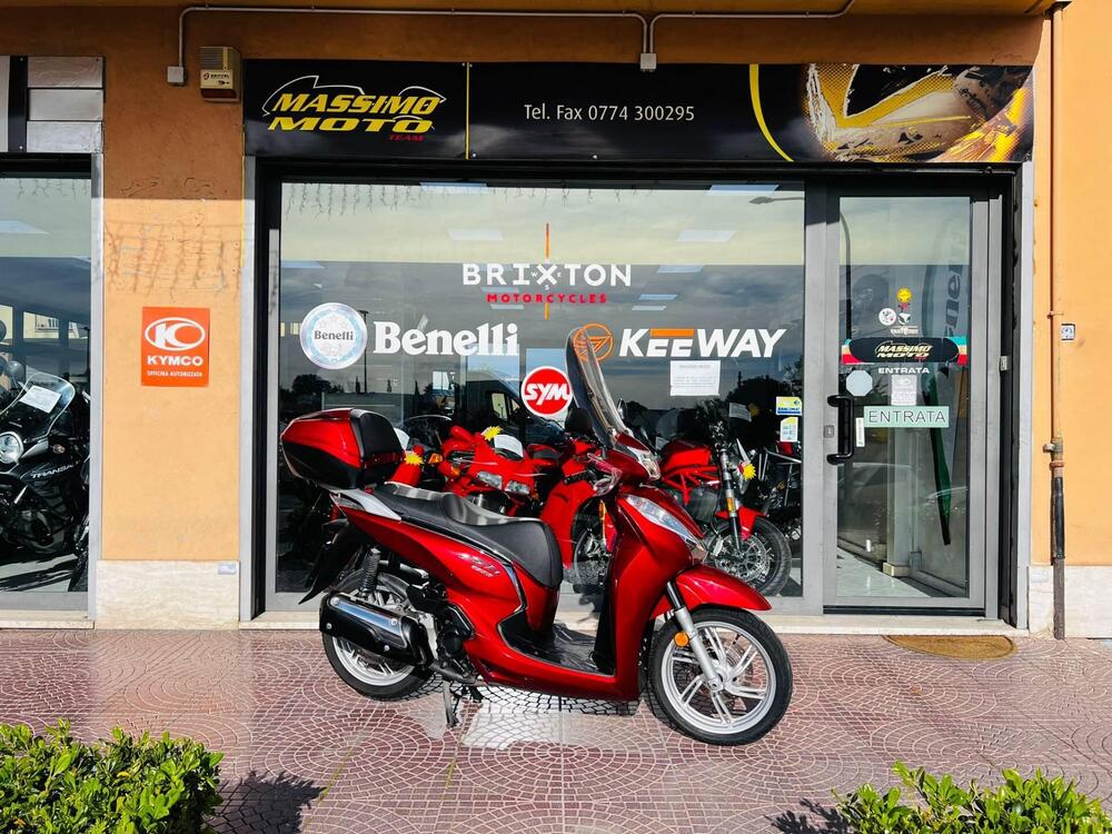 Honda SH 300 i ABS (2016 - 20) (14)