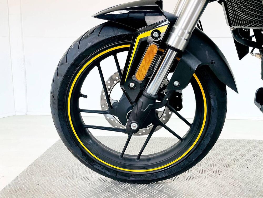 Voge Brivido 125R (2023 - 25) (13)