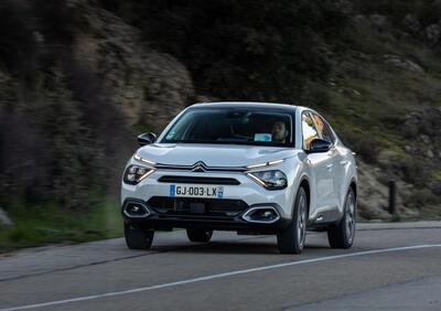 Citroen e-C4 ed e-C4 X, aumenta sia la potenza che l’autonomia 