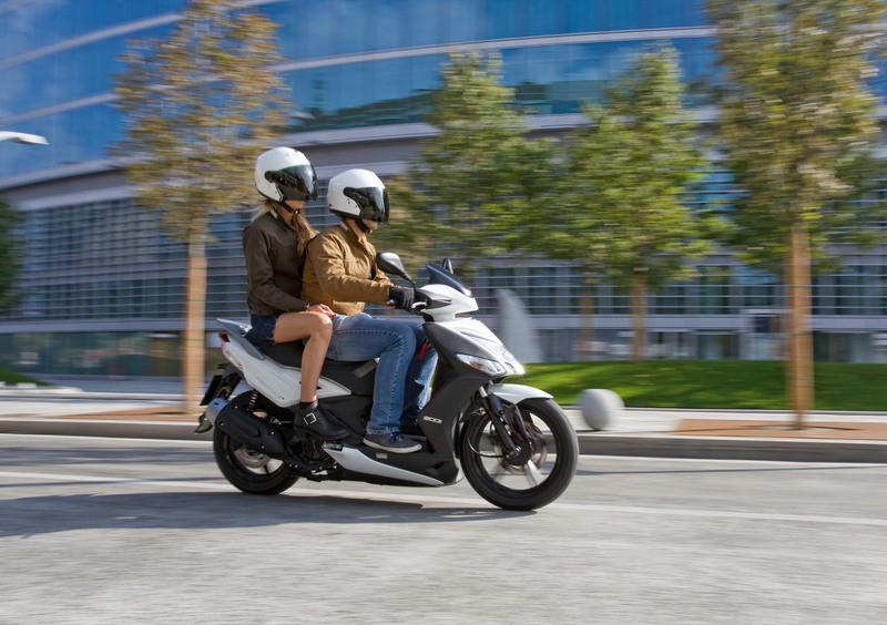 Kymco Agility 200 Agility 200i R16 + (2014 - 17) (6)