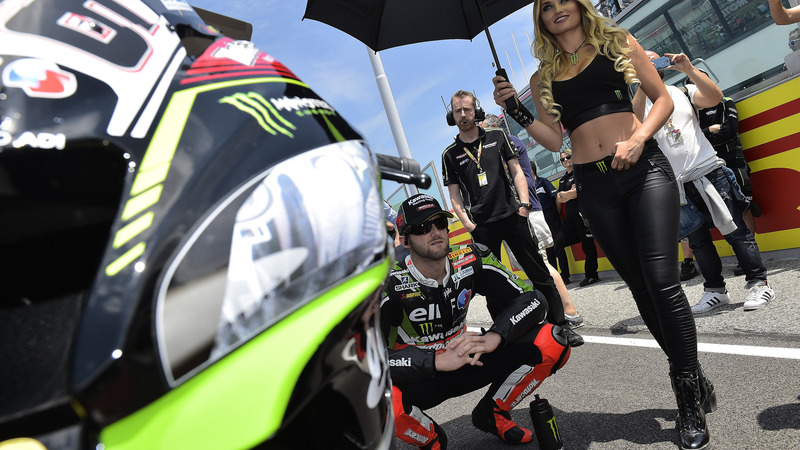 Tom Sykes rinnova con Kawasaki