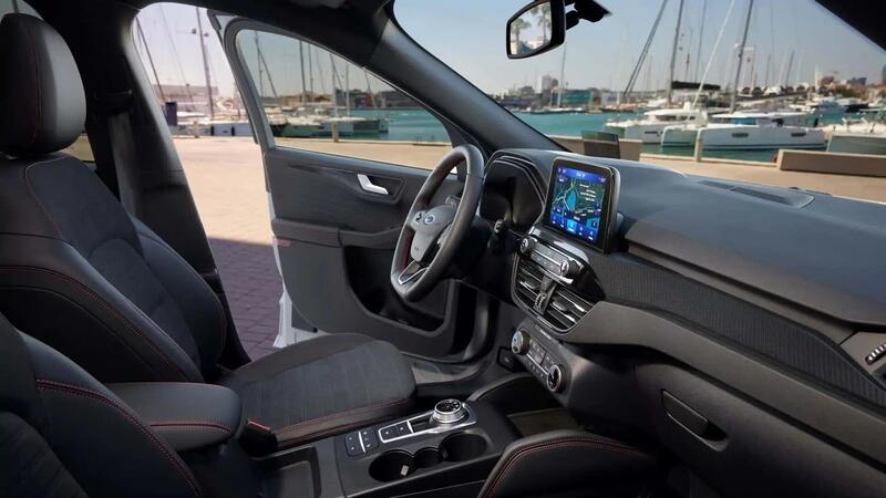 Interni Ford Kuga Graphite Tech Edition