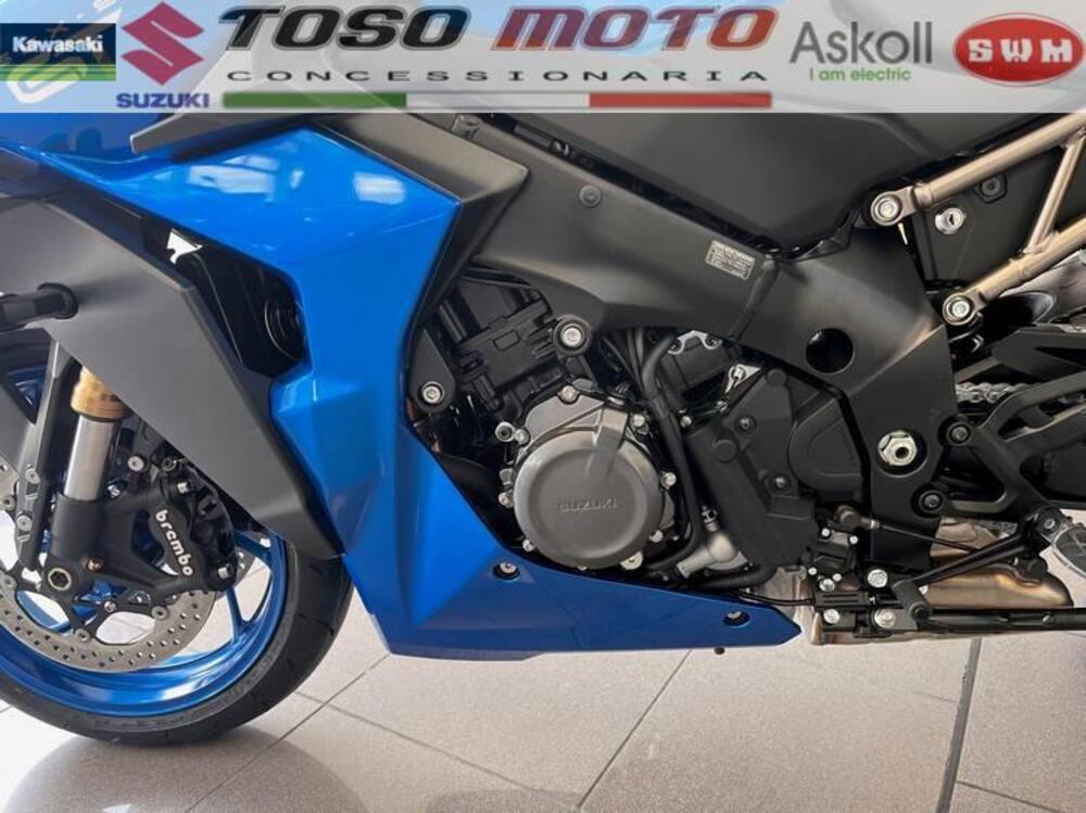 Suzuki GSX-S1000GT (2022 - 24) (9)