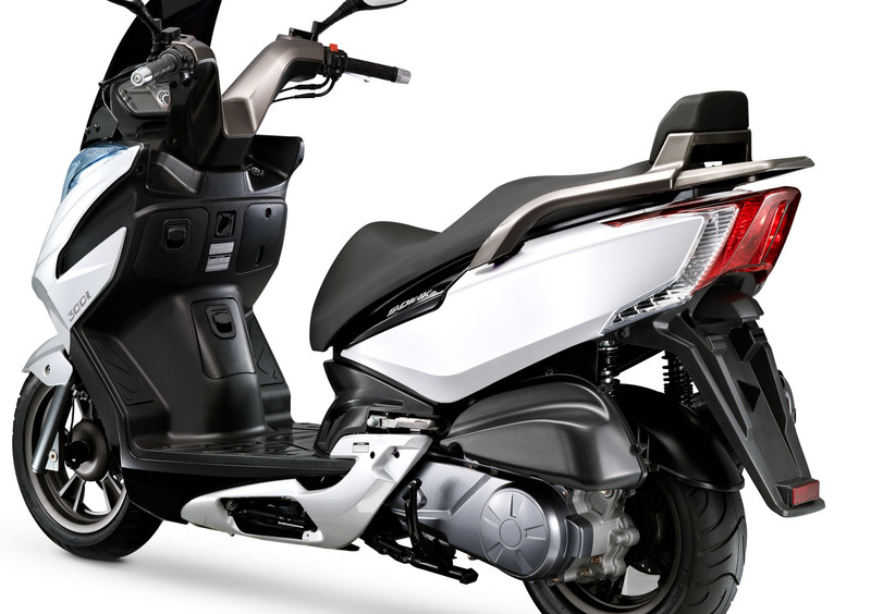 Kymco G-Dink 300 G-Dink 300i (2011 - 17) (3)