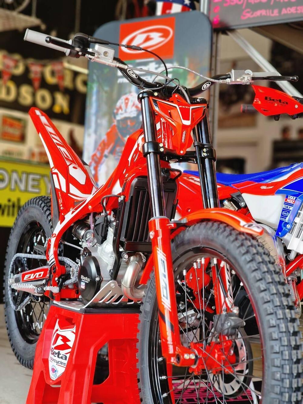 Betamotor Evo 300 SS 2T (2023 - 24)