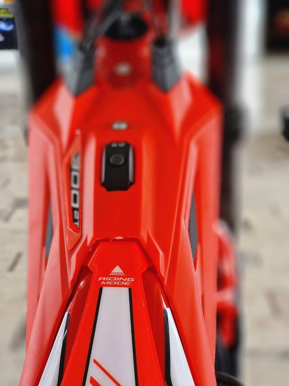 Betamotor Evo 300 SS 2T (2023 - 24) (7)