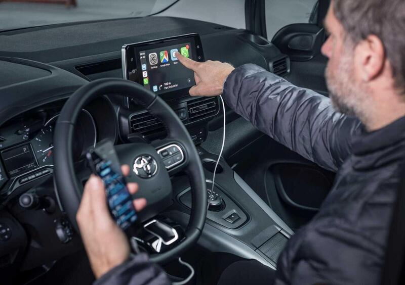 Toyota Proace City Verso (2019-->>) (13)