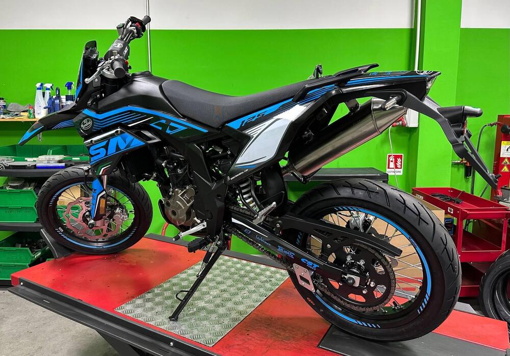 FB Mondial SMX 125 Motard (2021 - 24) (3)