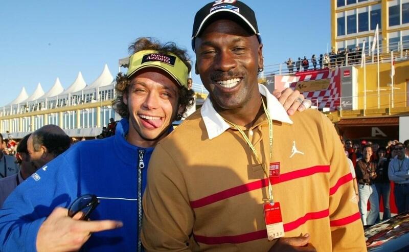 Valentino Rossi a Michael Jordan: &quot;Facciamo un altro giro??&quot;. E il 23: &quot;No, no, no!&quot; [VIDEO]