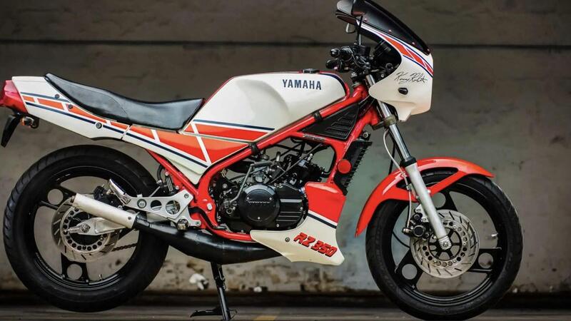 Da Yamaha due nuove RZ 250 e 350, e la fantasia galoppa