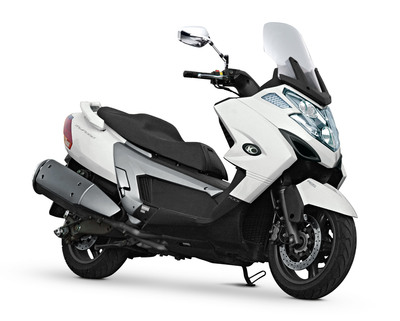 Kymco Myroad 700i