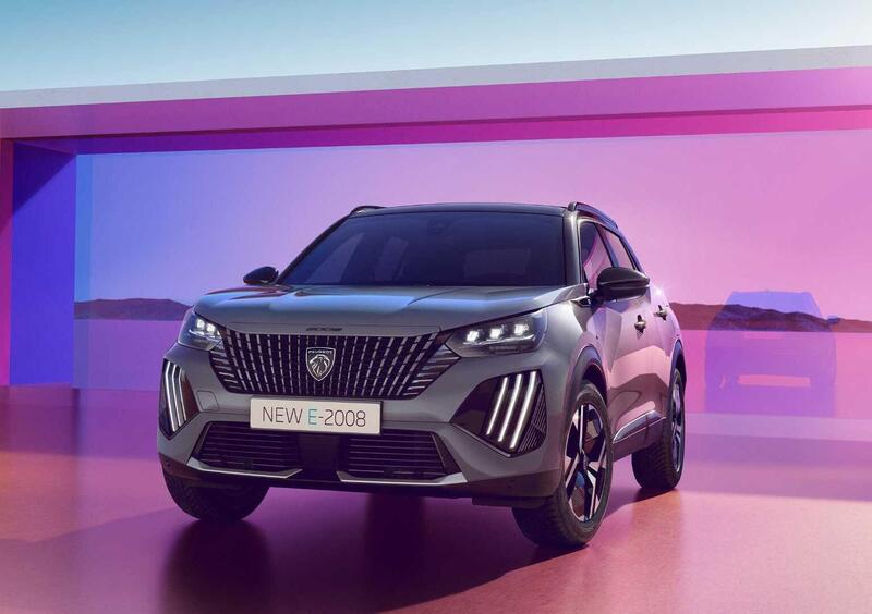 Peugeot 2008 (2019-->>) (3)