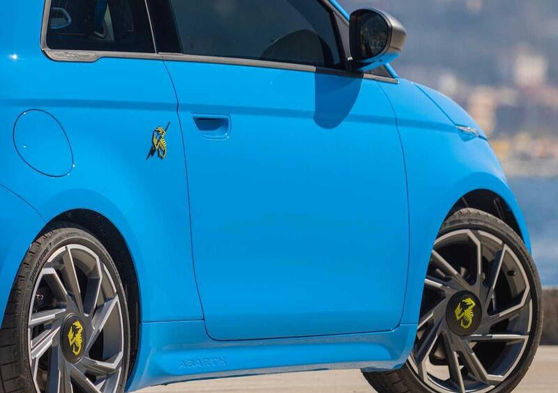 Abarth 500e Cabrio (13)