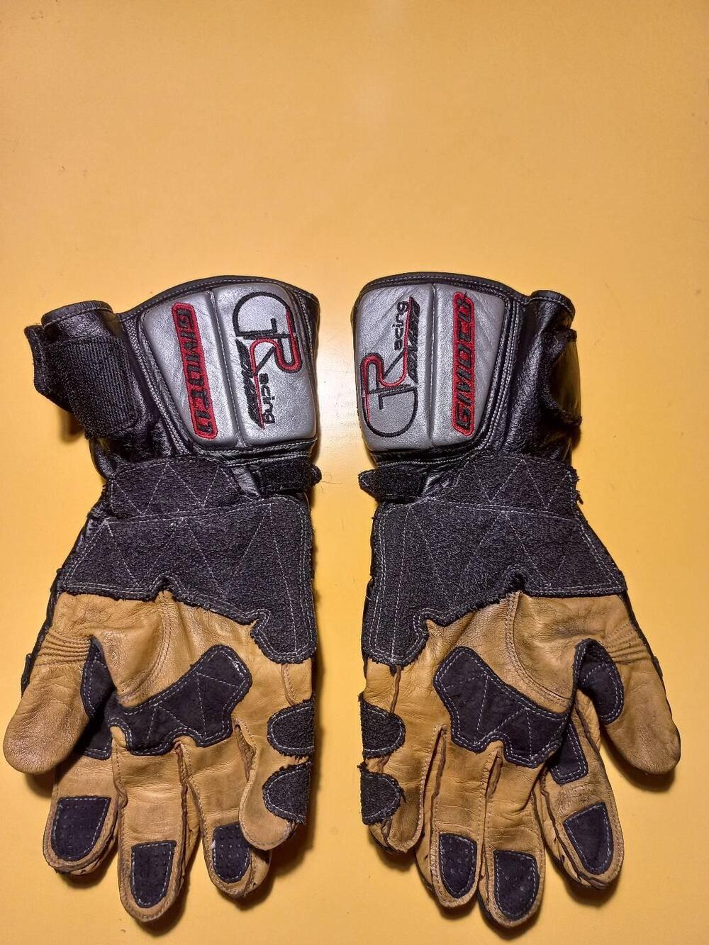 Guanti Gimoto (2)