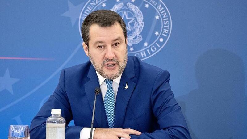 Salvini: &quot;L&#039;Europa deve lasciare liberi i singoli Paesi di decidere sul 2035&quot;