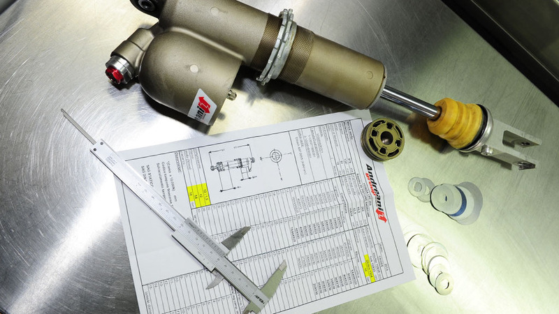 Massimo Clarke: &ldquo;Introduzione alle sospensioni. Gli interventi sull&rsquo;idraulica&rdquo;