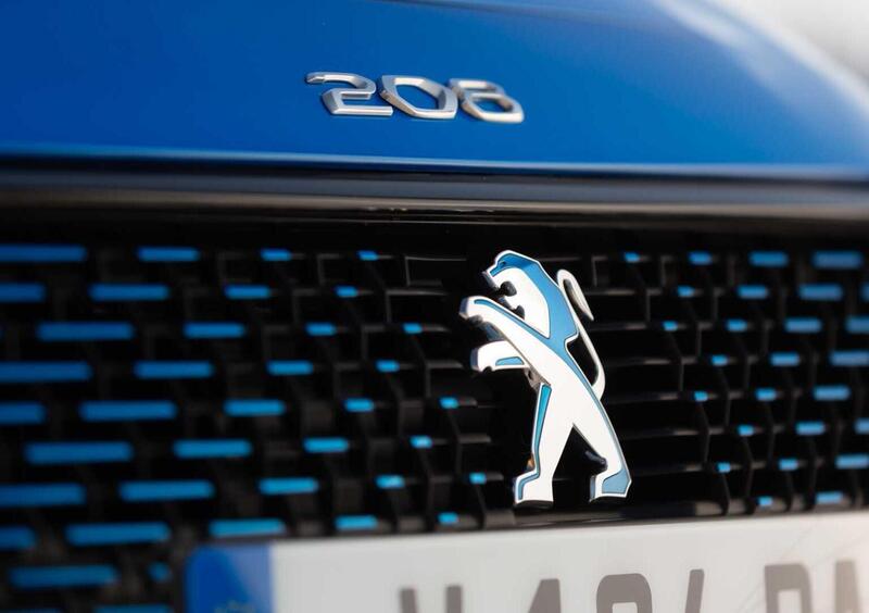 Peugeot 208 (34)