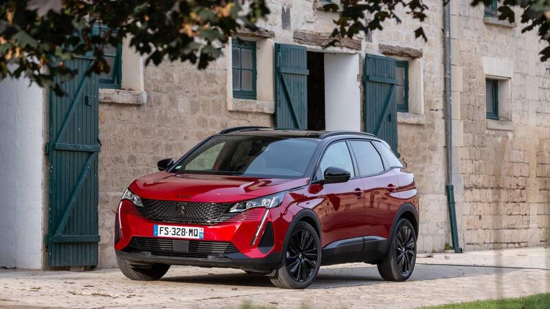 Peugeot 3008 Hybrid 225 e-EAT8 Allure