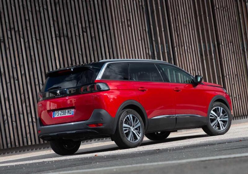 Peugeot 5008 (2016-24) (2)