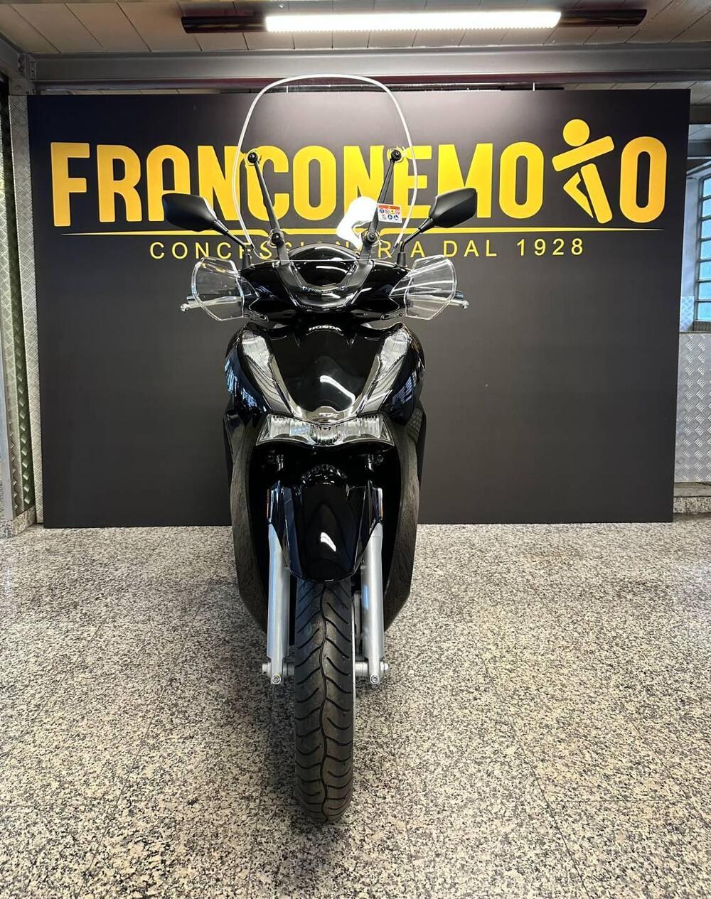 Honda SH 350 (2021 - 24) (5)