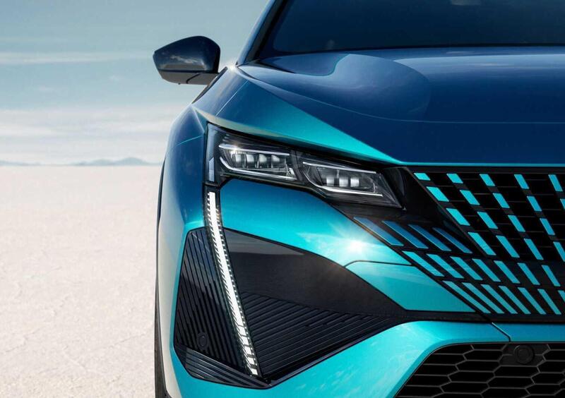 Peugeot 408 (2022-->>) (15)