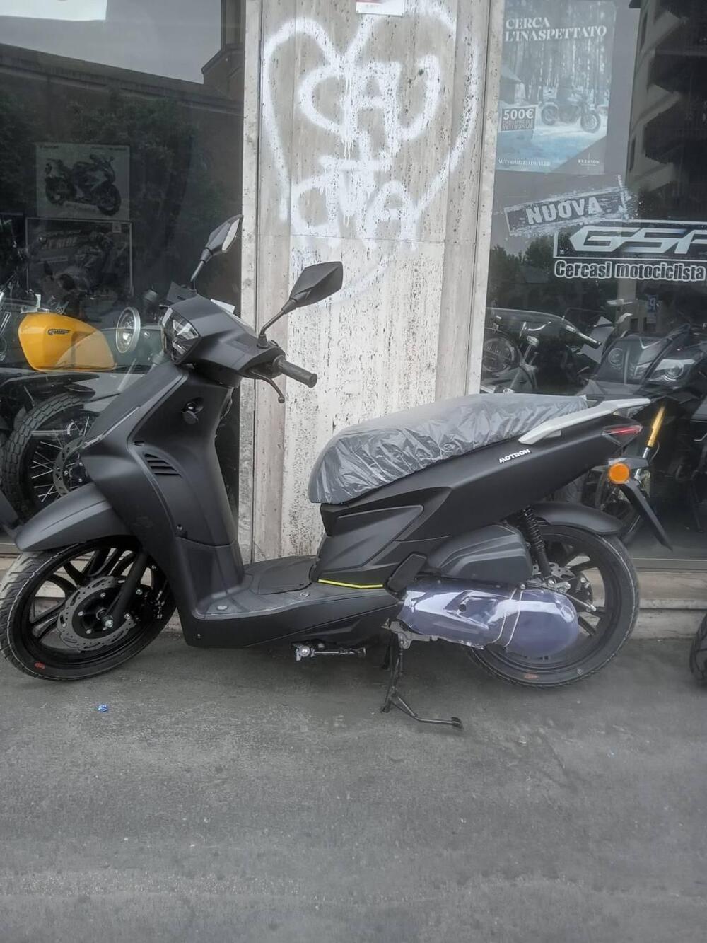 Motron Motorcycles Ventura 125 (2021 - 25) (2)