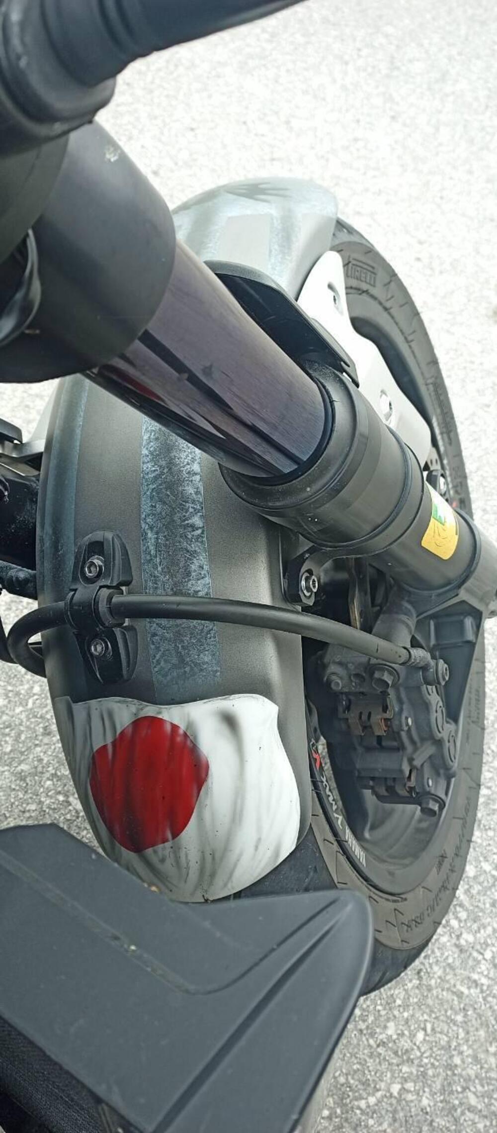 Yamaha VMAX (2008 - 17) (7)