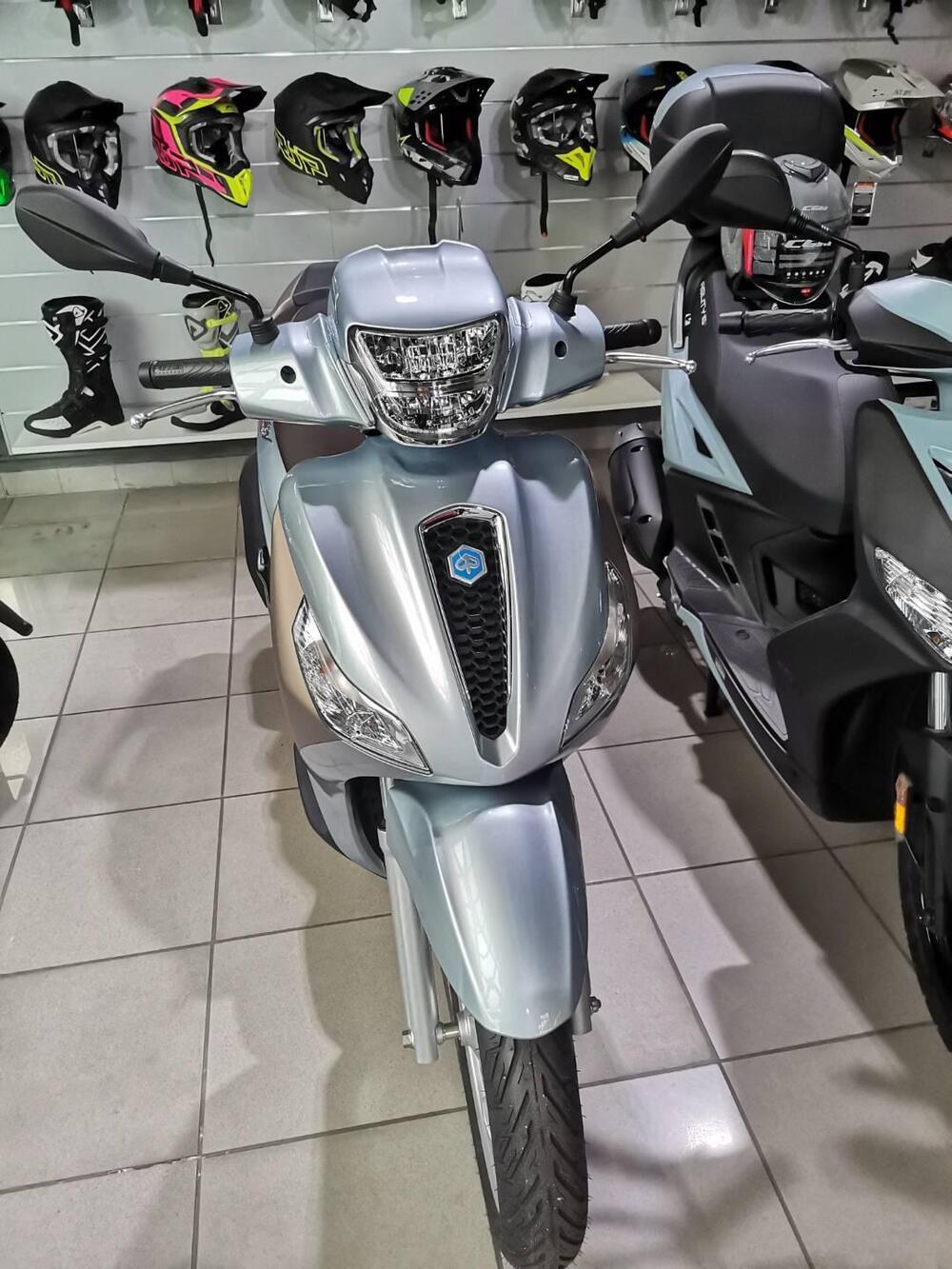 Piaggio Medley 125 ABS (2021 - 24) (2)
