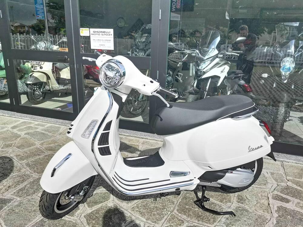 Vespa GTS 310 Super (2025) (2)