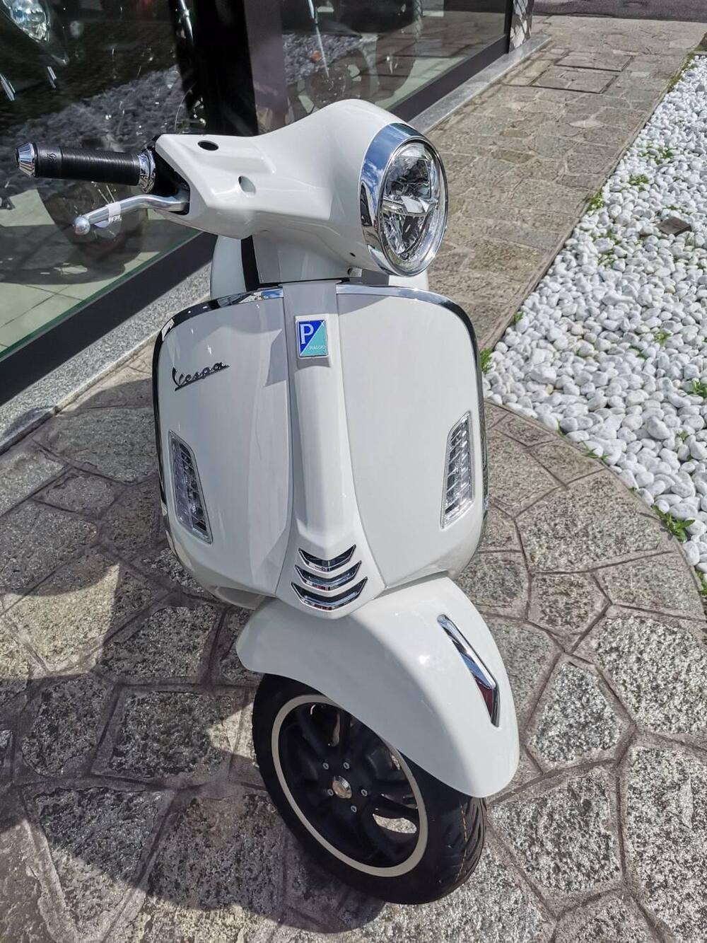 Vespa GTS 310 Super (2025) (3)
