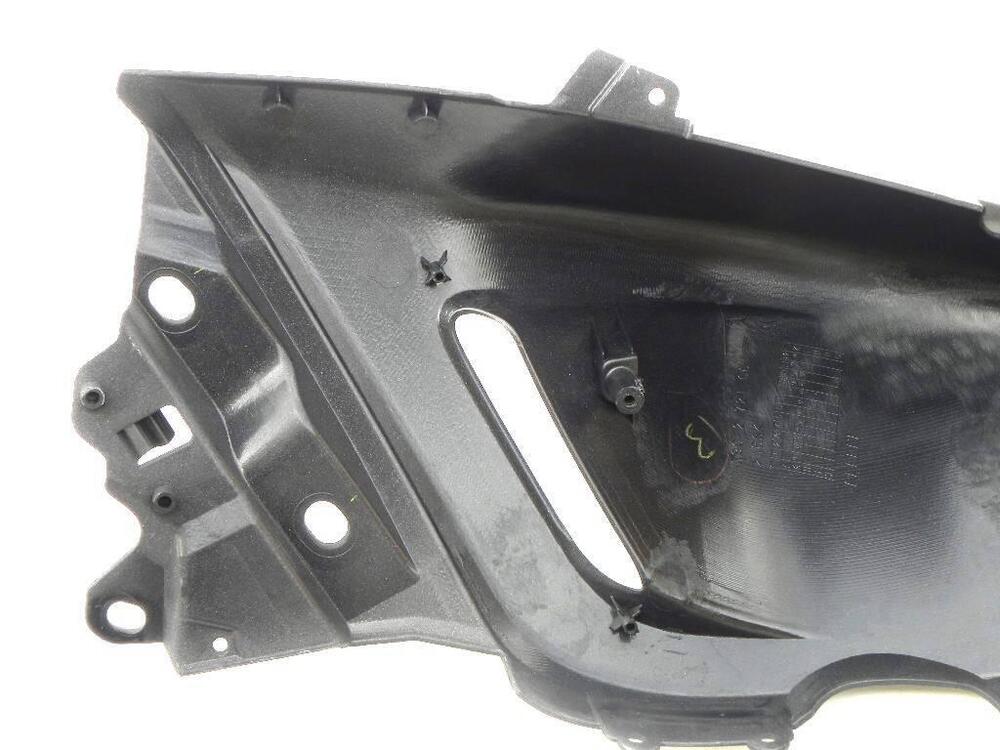 Fianchetto post. dx Yamaha T-Max 530 (5)